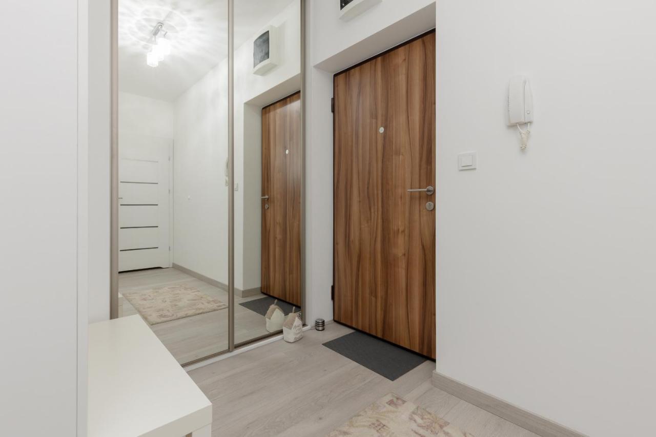 Cozy Apartment With Parking Bakalarska By Noclegi Renters วอร์ซอ ภายนอก รูปภาพ