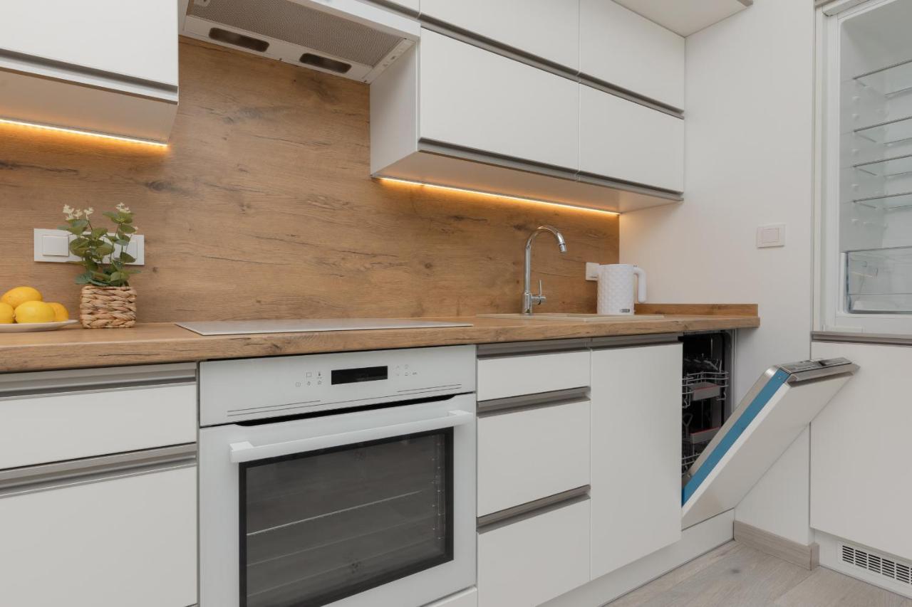 Cozy Apartment With Parking Bakalarska By Noclegi Renters วอร์ซอ ภายนอก รูปภาพ