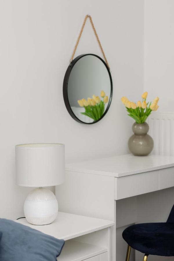 Cozy Apartment With Parking Bakalarska By Noclegi Renters วอร์ซอ ภายนอก รูปภาพ