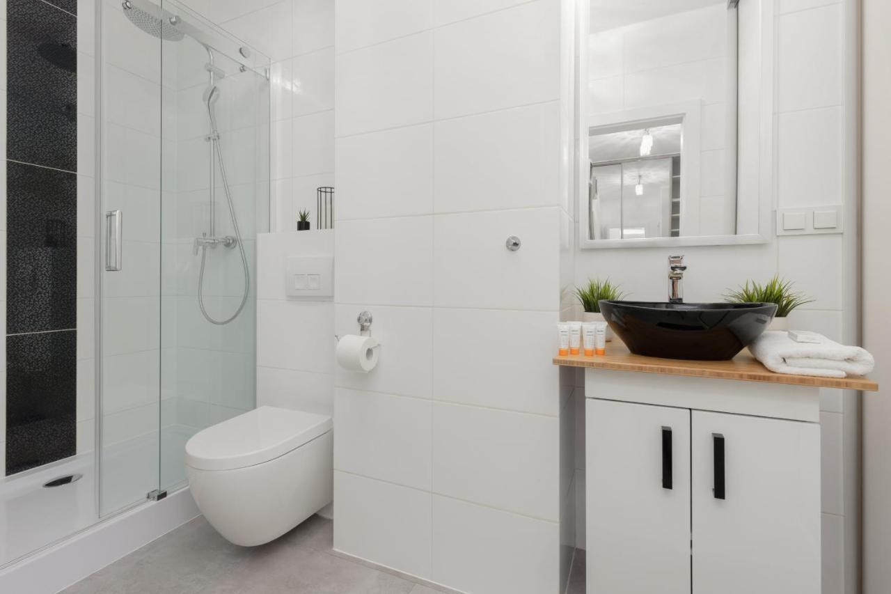Cozy Apartment With Parking Bakalarska By Noclegi Renters วอร์ซอ ภายนอก รูปภาพ